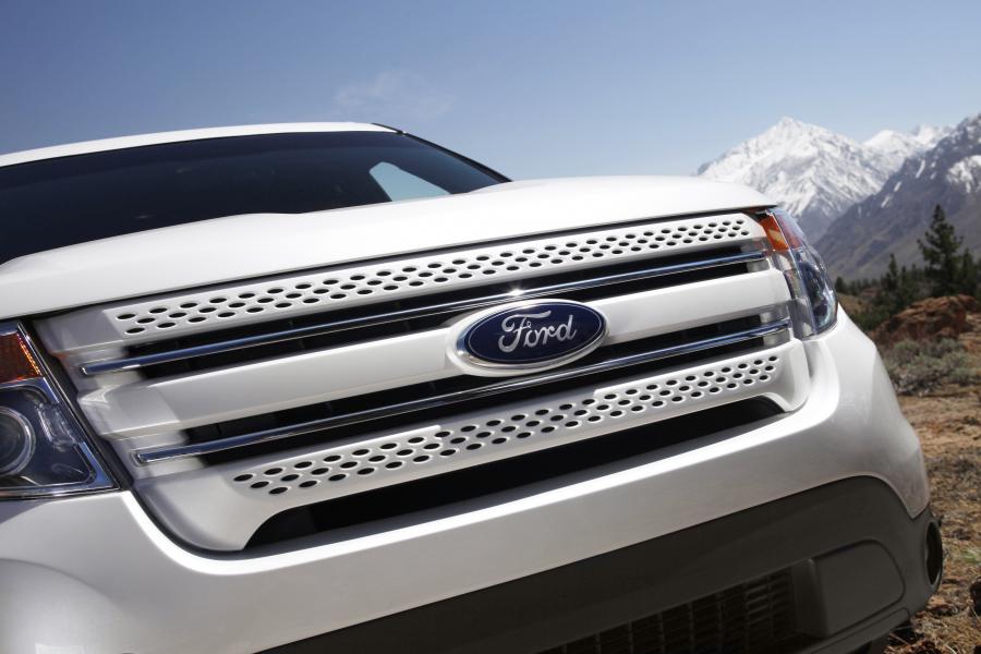  Ford Explorer 2011 года  (фото 75 из 174)